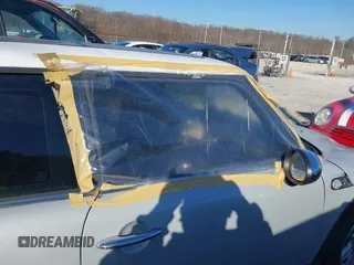 2011 MINI Hardtop S with VIN WMWSV3C53BTY20719, listed as a IAAI auction lot 41638652 with 100,791 mi miles and . Bid and sale history available at DreamBid. Image 6.