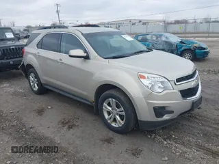 2011 Chevrolet Equinox LT w/1LT with VIN 2GNALDECXB1152081, listed as a IAAI auction lot 42003155 with 232,277 mi miles. Bid and sale history available at carsss.com. Image 1.