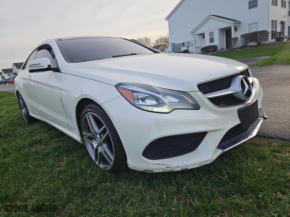 2014 Mercedes-Benz E-Class E 550 with VIN WDDKJ7DB6EF243798, listed as a Copart auction lot 51707975 with 117,081 mi miles and Clean Title. Bid and sale history available at carsss.com. Image 1.