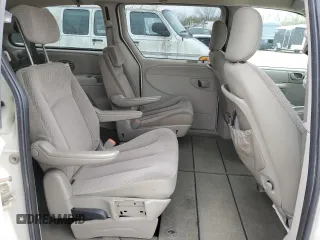 2006 Dodge Grand Caravan SE with VIN 1D4GP24E66B653668, listed as a Copart auction lot 51822155 with 151,746 mi miles and Salvage title. Bid and sale history available at DreamBid. Image 12.