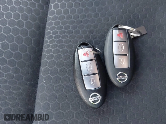 2016 Nissan Juke SL z VIN JN8AF5MV0GT658310, wystawiony jako IAAI lot #41842051 z przebiegiem 64 257 mil mil oraz . Historia ofert i sprzedaży dostępna na DreamBid. Obrazek 11.