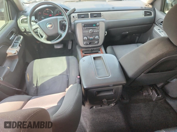 2012 Chevrolet Tahoe Commercial with VIN 1GNLC2E09CR207857, listed as a Copart auction lot 63292935 with 138,179 mi miles and Clean title. Bid and sale history available at DreamBid. Image 8.