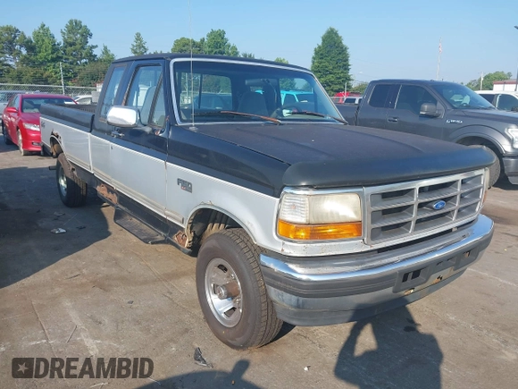 1996 Ford F-150 with VIN 1FTEX14H0TKA49456, listed as a IAAI auction lot 42689128 with 243,331 mi miles and . Bid and sale history available at DreamBid. Image 1.