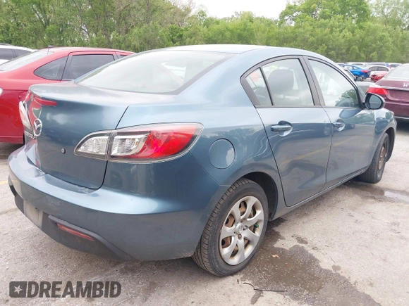 2011 Mazda Mazda3 i Sport with VIN JM1BL1UF9B1494151, listed as a IAAI auction lot 42135686 with 280,999 mi miles. Bid and sale history available at carsss.com. Image 4.
