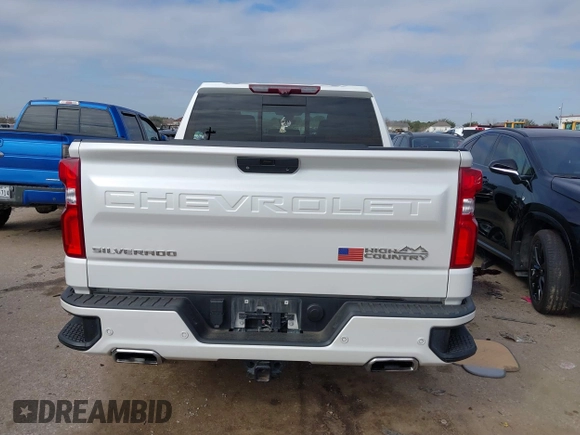 2020 Chevrolet Silverado 1500 High Country with VIN 1GCUYHEL7LZ281967, listed as a IAAI auction lot 41601718 with 35,127 mi miles. Bid and sale history available at carsss.com. Image 16.