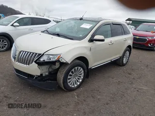 2014 Lincoln MKX with VIN 2LMDJ8JK1EBL13125, listed as a IAAI auction lot 41805340 with 100,078 mi miles. Bid and sale history available at carsss.com. Image 17.