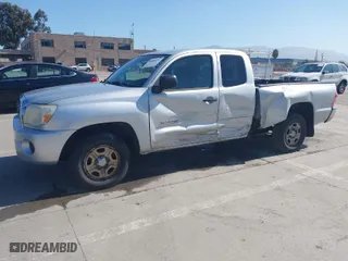 2007 Toyota Tacoma with VIN 5TETX22N47Z435434, listed as a IAAI auction lot 41746335 with 99,169 mi miles. Bid and sale history available at carsss.com. Image 2.