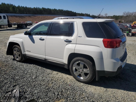 2012 GMC Terrain SLT-2 with VIN 2GKALWEK4C6362969, listed as a Copart auction lot 47465815 with 225,641 mi miles and Salvage Title. Bid and sale history available at carsss.com. Image 2.