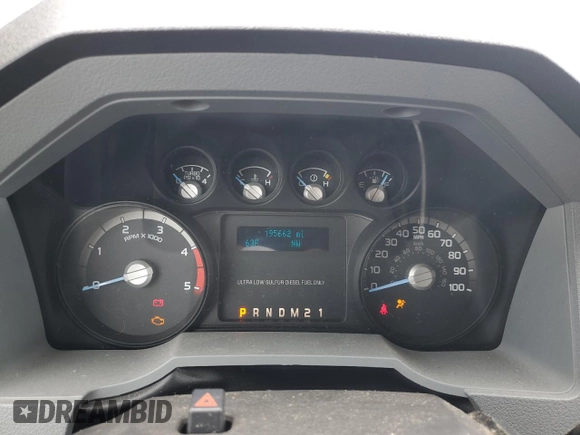 2013 Ford F-350 Platinum with VIN 1FT8W3BT6DEB44526, listed as a Copart auction lot 57637535 with 195,662 mi miles and Salvage title. Bid and sale history available at DreamBid. Image 9.
