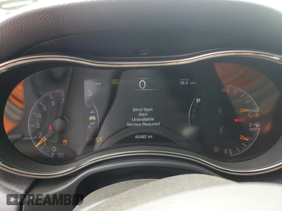 2020 Jeep Grand Cherokee Limited X z VIN 1C4RJFBG0LC201787, wystawiony jako Copart lot #58029885 z przebiegiem 40 492 mil mil oraz Szkoda całkowita • Salvage title. Historia ofert i sprzedaży dostępna na DreamBid. Obrazek 9.