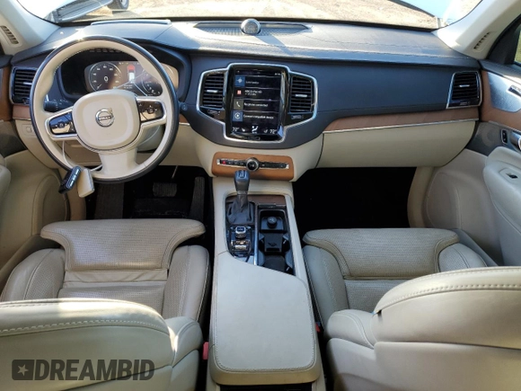 2016 Volvo XC90 T6 Inscription with VIN YV4A22PL0G1081125, listed as a Copart auction lot 44408995 with 99,463 mi miles and Salvage Title. Bid and sale history available at carsss.com. Image 8.