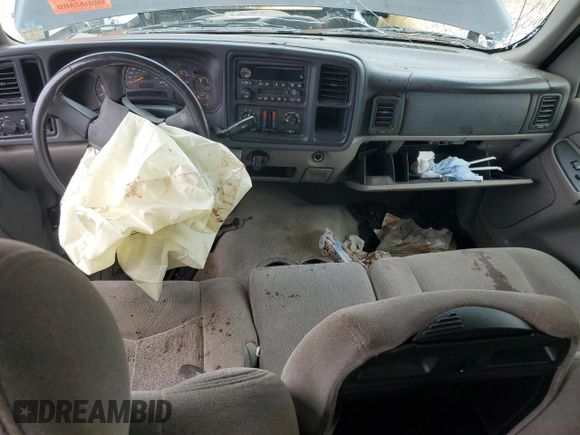 2004 Chevrolet Tahoe LS z VIN 1GNEC13V04R319403, wystawiony jako Copart lot #60996875 z przebiegiem 266 466 mil mil oraz Szkoda całkowita • Salvage title. Historia ofert i sprzedaży dostępna na DreamBid. Obrazek 8.