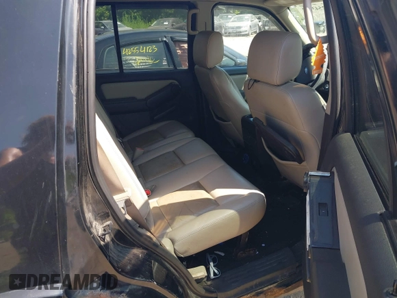 2008 Ford Explorer XLT with VIN 1FMEU73848UA24189, listed as a IAAI auction lot 42543732 with 260,131 mi miles and . Bid and sale history available at DreamBid. Image 8.