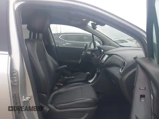 2017 Chevrolet Trax LT with VIN KL7CJLSB5HB220984, listed as a IAAI auction lot 42139289 with 149,104 mi miles and . Bid and sale history available at carsss.com. Image 5.
