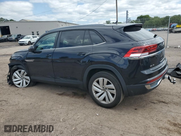 2021 Volkswagen Atlas SE with VIN 1V2KE2CAXMC207847, listed as a Copart auction lot 67691594 with 42,298 mi miles and Salvage title. Bid and sale history available at DreamBid. Image 2.