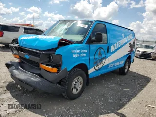 2005 Chevrolet Express Cargo z VIN 1GCHG35U151143956, wystawiony jako Copart lot #56061205 z przebiegiem 207 030 mil mil oraz Szkoda całkowita • Salvage title. Historia ofert i sprzedaży dostępna na DreamBid. Obrazek 1.