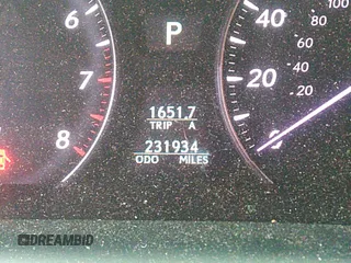 2007 Lexus LS 460 with VIN JTHBL46F575038824, listed as a IAAI auction lot 42167482 with 231,934 mi miles. Bid and sale history available at carsss.com. Image 7.