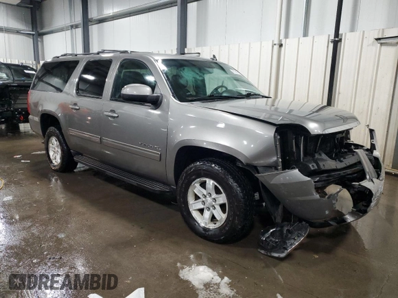 2012 GMC Yukon XL SLT with VIN 1GKS2KE73CR289965, listed as a Copart auction lot 85985984 with 138,742 mi miles and Salvage Title. Bid and sale history available at carsss.com. Image 4.