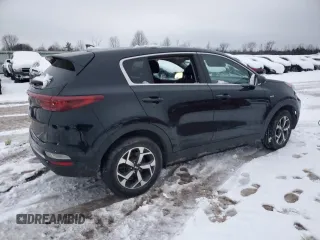 2021 Kia Sportage LX with VIN KNDPMCAC5M7892238, listed as a Copart auction lot 83064634 with 70,051 mi miles and Non Repairable. Bid and sale history available at carsss.com. Image 3.