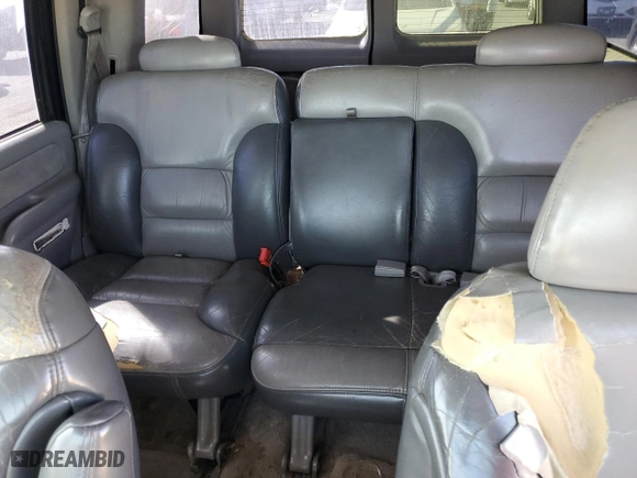 2000 Chevrolet Tahoe Limited with VIN 1GNEC13R7YR221297, listed as a Copart auction lot 75504254 with 246,714 mi miles and Clean Title. Bid and sale history available at carsss.com. Image 11.