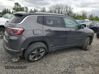 2019 Jeep Compass High Altitude с VIN 3C4NJDCB1KT791619, выставлен на аукционе Copart как лот 54875505 с пробегом 79 400 миль миль и Списание • Salvage title. История ставок и продаж доступна на DreamBid. Изображение 3.