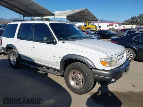 2001 Ford Explorer XLT with VIN 1FMZU63P51UB23659, listed as a IAAI auction lot 41829531 with 139,138 mi miles and . Bid and sale history available at DreamBid. Image 1.
