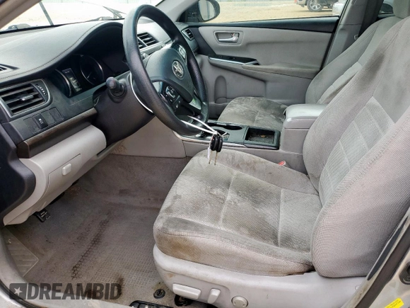 2017 Toyota Camry XLE with VIN 4T1BF1FK7HU306330, listed as a Copart auction lot 57064515 with 353,146 mi miles and Clean title. Bid and sale history available at DreamBid. Image 7.