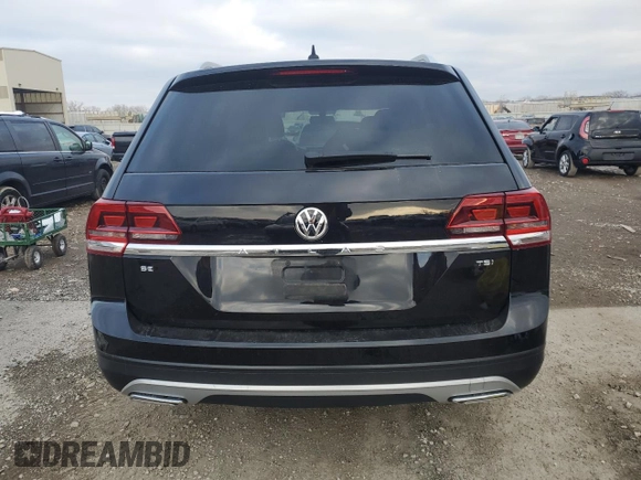 2018 Volkswagen Atlas SE with VIN 1V2CP2CA5JC598268, listed as a Copart auction lot 82860014 with 102,341 mi miles and Salvage title. Bid and sale history available at DreamBid. Image 6.