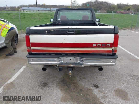 1994 Ford F-150 with VIN 1FTDF15Y7RLA23419, listed as a IAAI auction lot 41996716 with 199,625 mi miles and . Bid and sale history available at DreamBid. Image 15.
