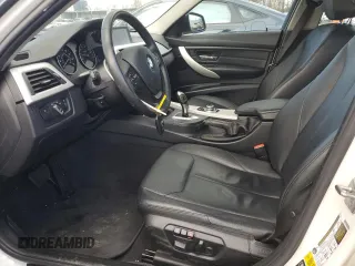 2013 BMW 3 Series 320i xDrive с VIN WBA3C3C54DF981883, выставлен на аукционе Copart как лот 47380385 с пробегом 191 534 миль миль и Списание • Salvage title. История ставок и продаж доступна на DreamBid. Изображение 7.