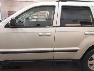 2008 Jeep Grand Cherokee Laredo with VIN 1J8GR48K68C213992, listed as a IAAI auction lot 41344172 with 222,486 mi miles. Bid and sale history available at carsss.com. Image 14.