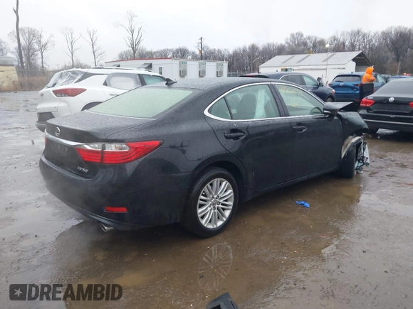 2013 Lexus ES 250 with VIN JTHBK1GG1D2083863, listed as a IAAI auction lot 41521039 with 46,853 mi miles and . Bid and sale history available at DreamBid. Image 4.