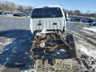 2006 Ford F-350 with VIN 1FDWF31P76EA59690, listed as a Copart auction lot 42382135 with Not provided miles and Salvage title. Bid and sale history available at DreamBid. Image 6.