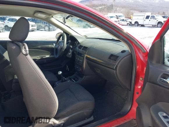 2008 Pontiac G5 with VIN 1G2AL18F087183904, listed as a IAAI auction lot 41540837 with 217,531 mi miles. Bid and sale history available at carsss.com. Image 5.