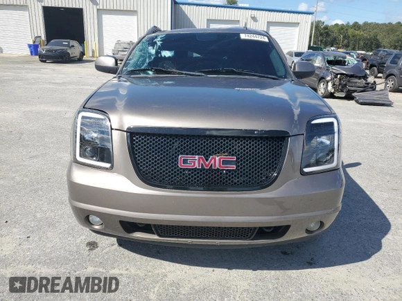2013 GMC Yukon SLE with VIN 1GKS1AE03DR362947, listed as a Copart auction lot 74244724 with 225,034 mi miles and Salvage Title. Bid and sale history available at carsss.com. Image 5.