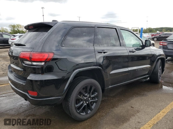 2022 Jeep Grand Cherokee WK Laredo E with VIN 1C4RJFAG6NC113430, listed as a Copart auction lot 72613264 with 31,909 mi miles and Salvage Title. Bid and sale history available at carsss.com. Image 3.