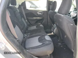 2017 Jeep Cherokee Sport z VIN 1C4PJLAB4HW559931, wystawiony jako Copart lot #58856295 z przebiegiem 86 292 mil mil oraz Szkoda całkowita • Salvage title. Historia ofert i sprzedaży dostępna na DreamBid. Obrazek 11.