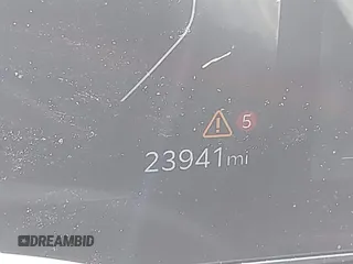 2024 Kia EV9 Wind z VIN KNDAFFS52R6023305, wystawiony jako IAAI lot #41582609 z przebiegiem 23 941 mil mil oraz . Historia ofert i sprzedaży dostępna na DreamBid. Obrazek 16.