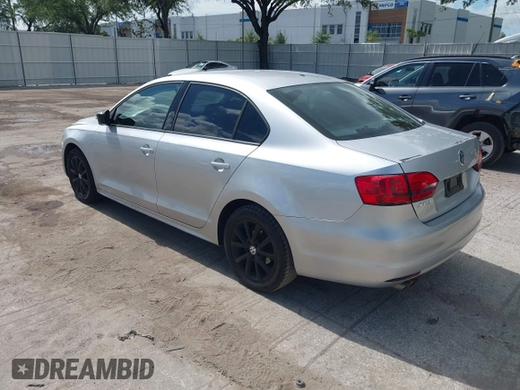 2014 Volkswagen Jetta S with VIN 3VW2K7AJ0EM293919, listed as a IAAI auction lot 42607936 with 189,681 mi miles and . Bid and sale history available at DreamBid. Image 3.