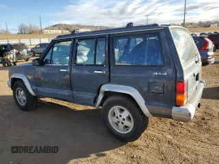 1992 Jeep Cherokee with VIN 1J4FJ58S7NL136135, listed as a Copart auction lot 86016134 with 160,259 mi miles and Clean title. Bid and sale history available at DreamBid. Image 2.