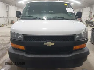 2018 Chevrolet Express Cargo Van with VIN 1GCWGAFP2J1336051, listed as a IAAI auction lot 41832327 with 189,464 mi miles. Bid and sale history available at carsss.com. Image 12.