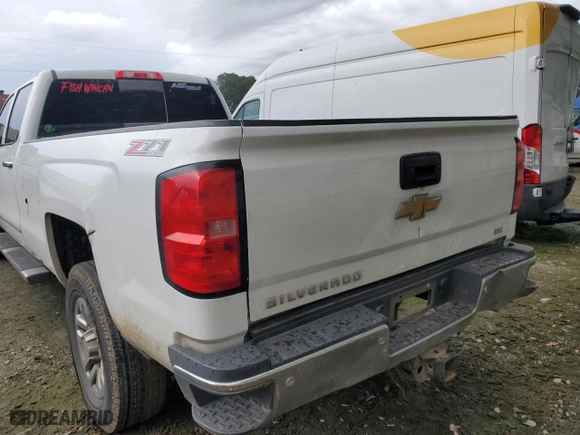 2017 Chevrolet Silverado 3500HD LTZ with VIN 1GC4K0CY2HF140766, listed as a Copart auction lot 63129514 with 253,318 mi miles and Salvage Title. Bid and sale history available at carsss.com. Image 6.