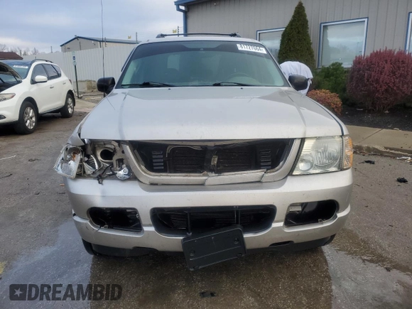 2005 Ford Explorer z VIN 1FMDU75K05UA44083, wystawiony jako Copart lot #81727664 z przebiegiem 236 912 mil mil oraz Nie do naprawy • Non repairable. Historia ofert i sprzedaży dostępna na DreamBid. Obrazek 5.