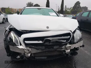 2020 Mercedes-Benz E 350 с VIN W1KZF8DB4LA826368, выставлен на аукционе IAAI как лот 41449930 с пробегом 31 319 миль миль и . История ставок и продаж доступна на DreamBid. Изображение 12.