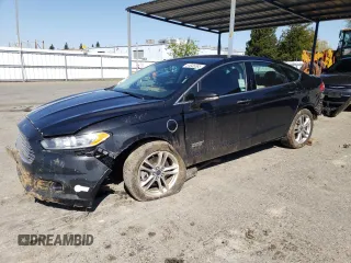 2015 Ford Fusion Energi Titanium with VIN 3FA6P0SU9FR147017, listed as a Copart auction lot 51545365 with 147,241 mi miles and Salvage Title. Bid and sale history available at carsss.com. Image 1.
