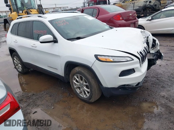 2017 Jeep Cherokee Latitude with VIN 1C4PJMCB9HW546157, listed as a IAAI auction lot 41040489 with 97,230 mi miles. Bid and sale history available at carsss.com. Image 1.