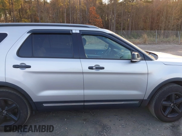 2017 Ford Explorer XLT z VIN 1FM5K8DH3HGB03300, wystawiony jako IAAI lot #40978498 z przebiegiem 94 665 mil mil oraz . Historia ofert i sprzedaży dostępna na DreamBid. Obrazek 14.