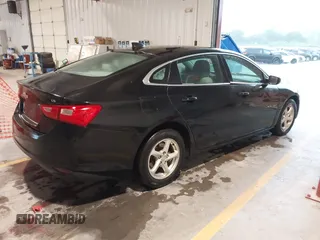 2016 Chevrolet Malibu LS z VIN 1G1ZB5ST6GF211340, wystawiony jako IAAI lot #42116361 z przebiegiem 96 753 mil mil oraz . Historia ofert i sprzedaży dostępna na DreamBid. Obrazek 4.