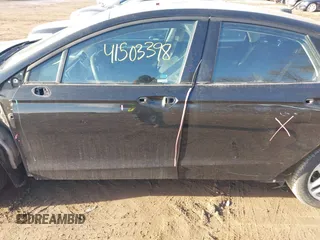 2016 Ford Fusion SE с VIN 1FA6P0H74G5122032, выставлен на аукционе IAAI как лот 41503398 с пробегом 194 402 миль миль и . История ставок и продаж доступна на DreamBid. Изображение 14.