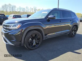 2022 Volkswagen Atlas SE z VIN 1V2KR2CA1NC556935, wystawiony jako Copart lot #54046625 z przebiegiem 8 172 mil mil oraz Szkoda całkowita • Salvage title. Historia ofert i sprzedaży dostępna na DreamBid. Obrazek 1.